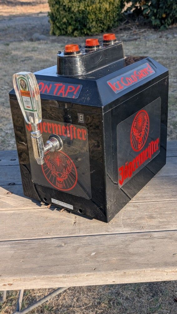 Jagermeister Tap Machine JEMUS Shot Dispenser Ice Cold Bar Display
