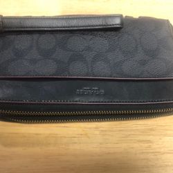 Coach Double Zip Organizer Signature Canvas F67626