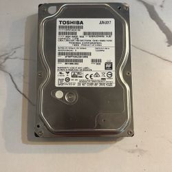 TOSHIBA