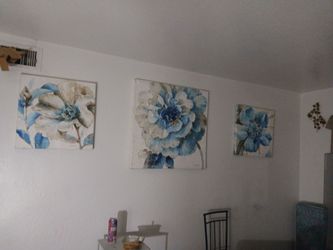 Blue n whites flower frames n dream word frame