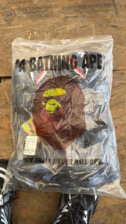 A Bathing Ape BAPE Graphic sweater Size L
