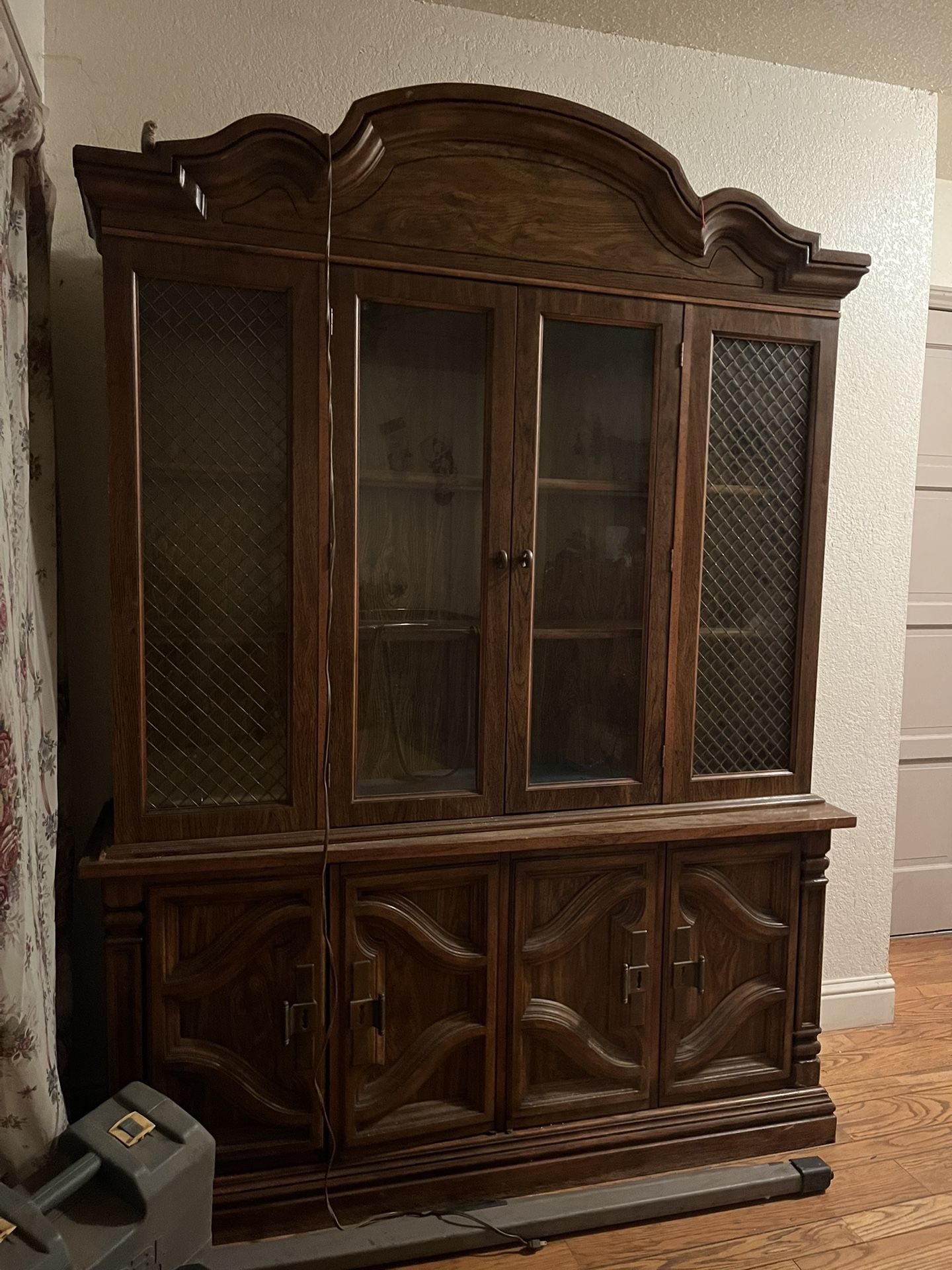 China Hutch