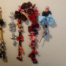 Girl Hair Bows $$$ Selling!!!