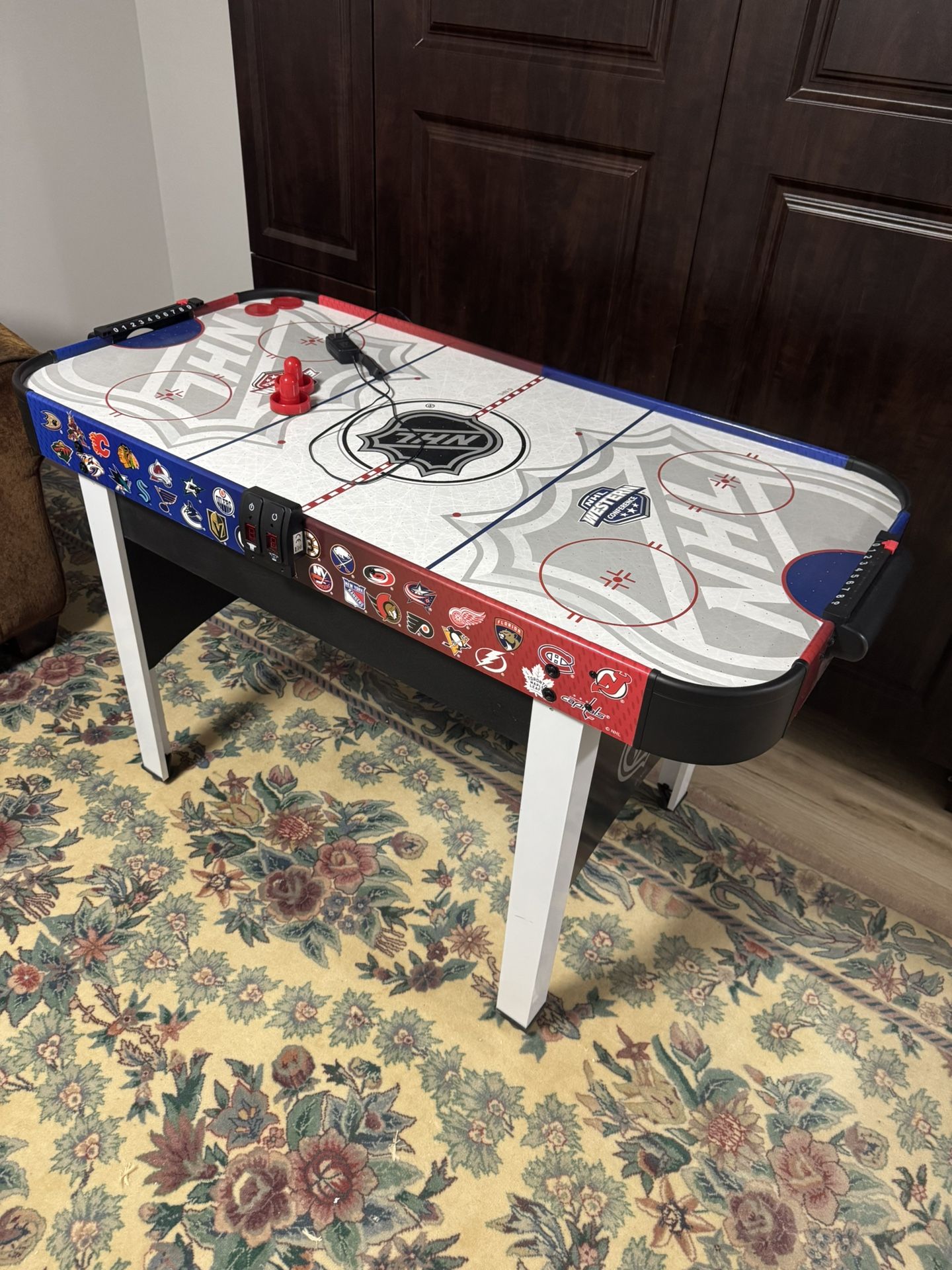 Air Hockey