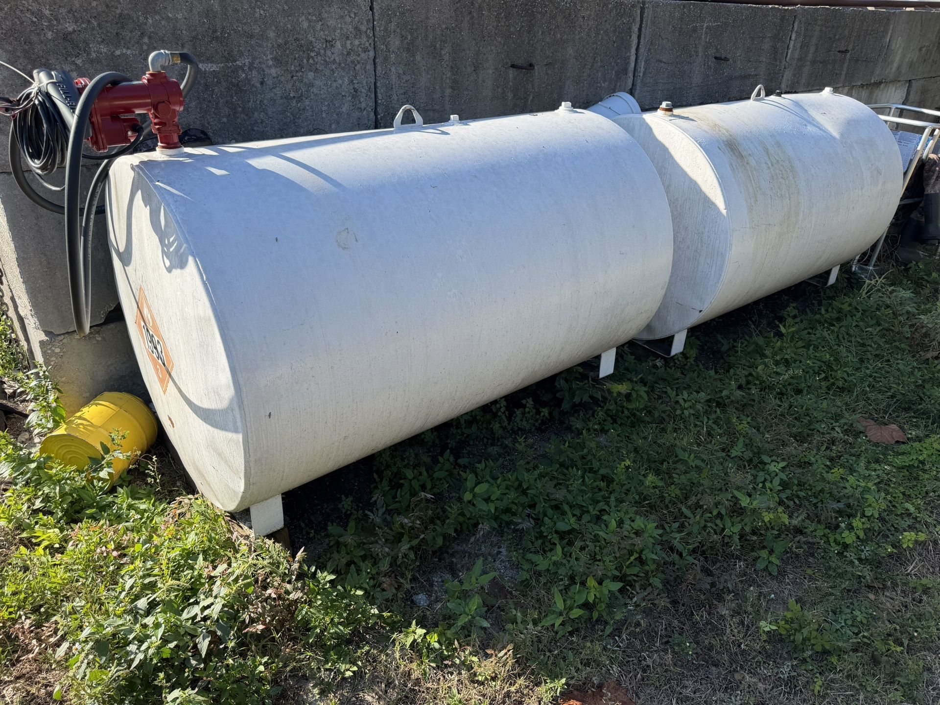 500 Gallon Diesel Tank Two Of Them Only One Has A Pump It’s Brand New