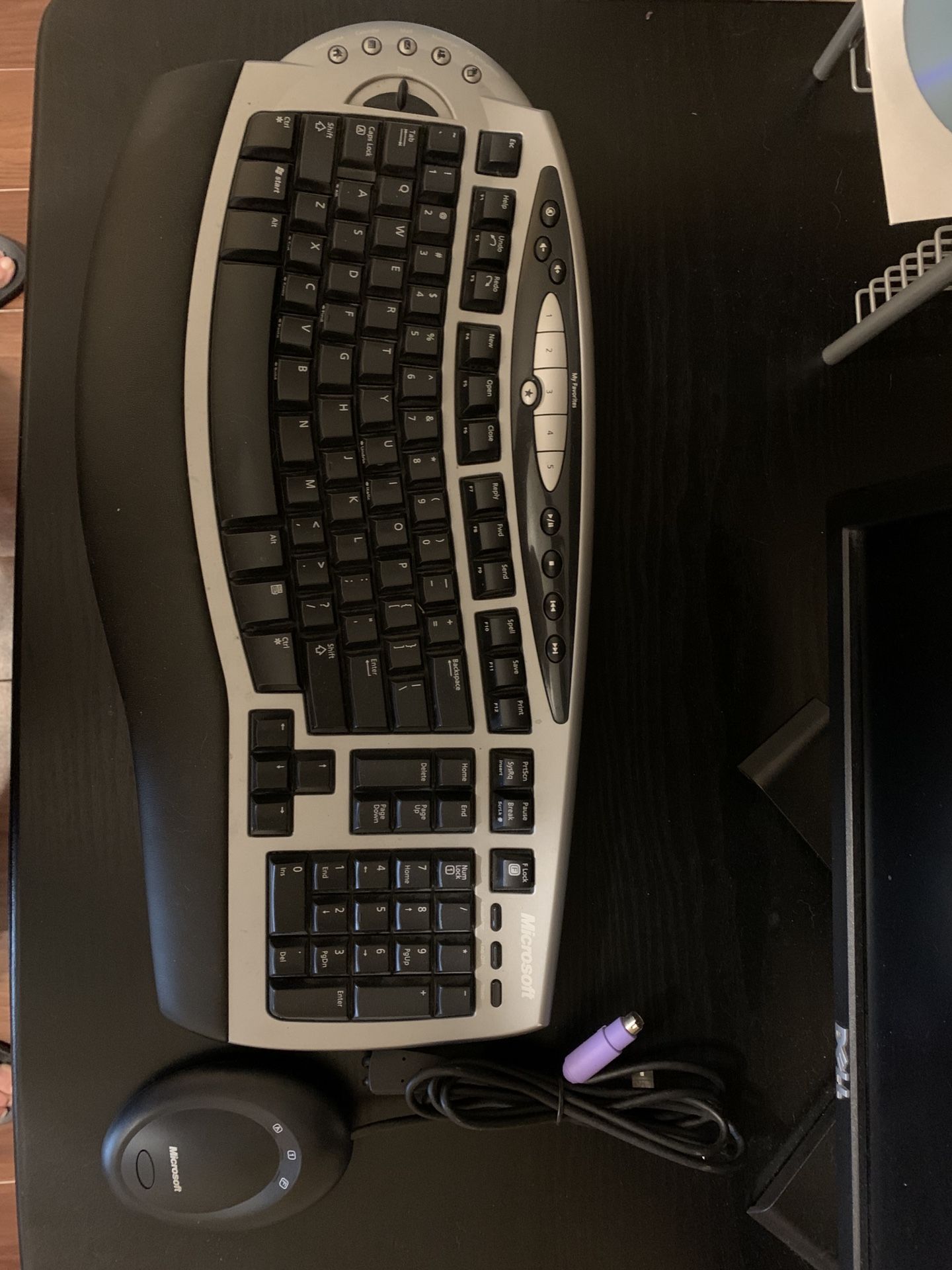 Microsoft Wireless Comfort Keyboard