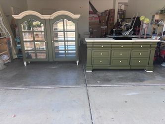 Farmhouse standing Hutch and matching Dresser