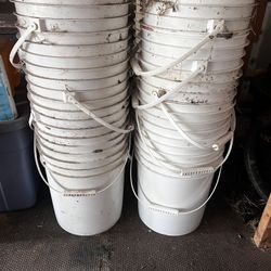 Buckets 