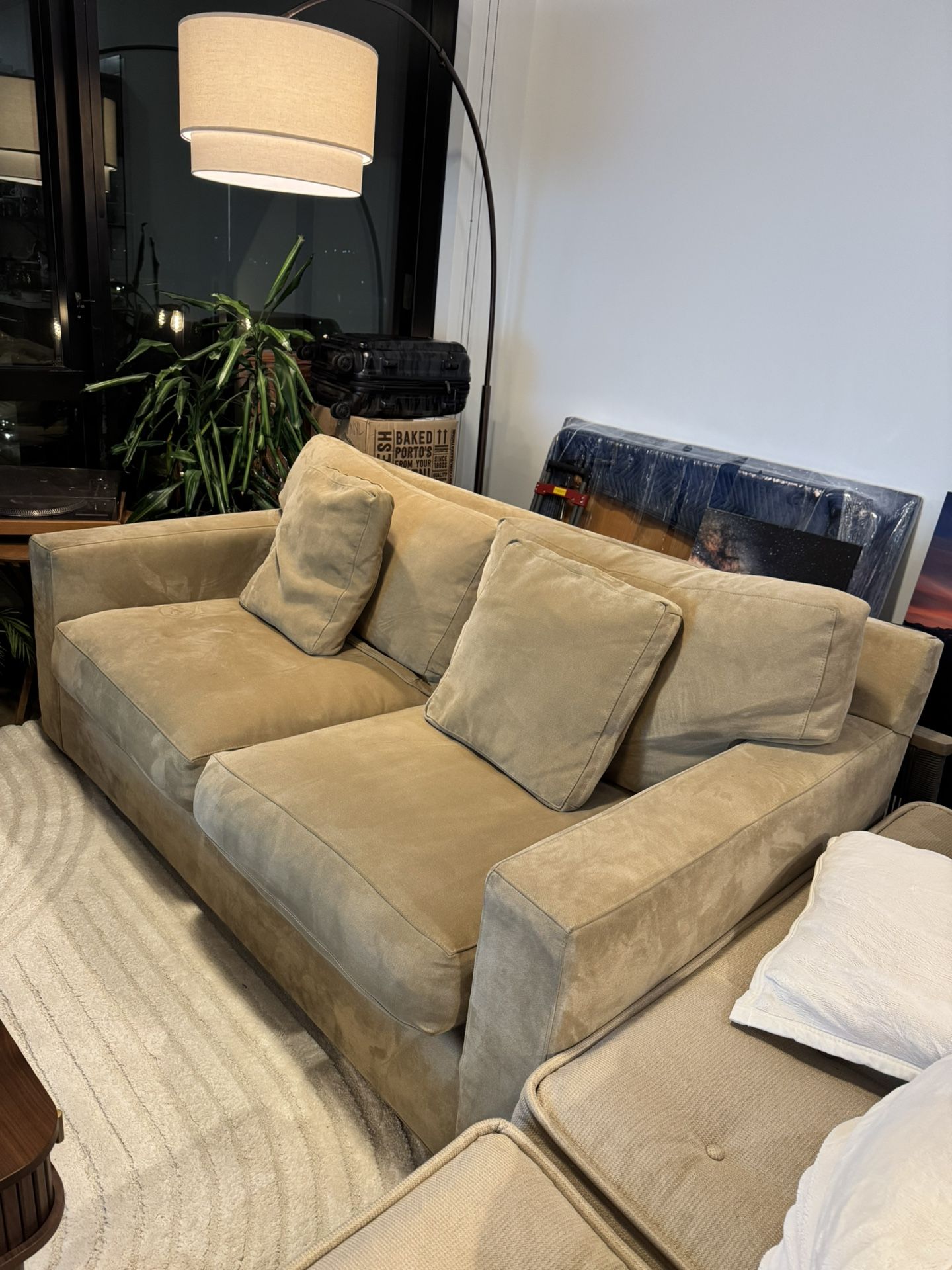 Crate & Barrel Axis Sleeper Sofa With Pull Out Mattress