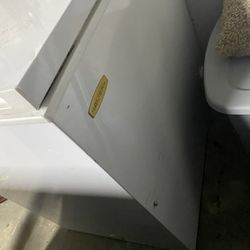 Holiday Chest Frezzer 