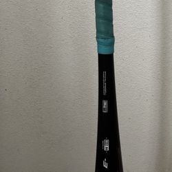 Louisville Slugger Atlas Bat 30” Like New