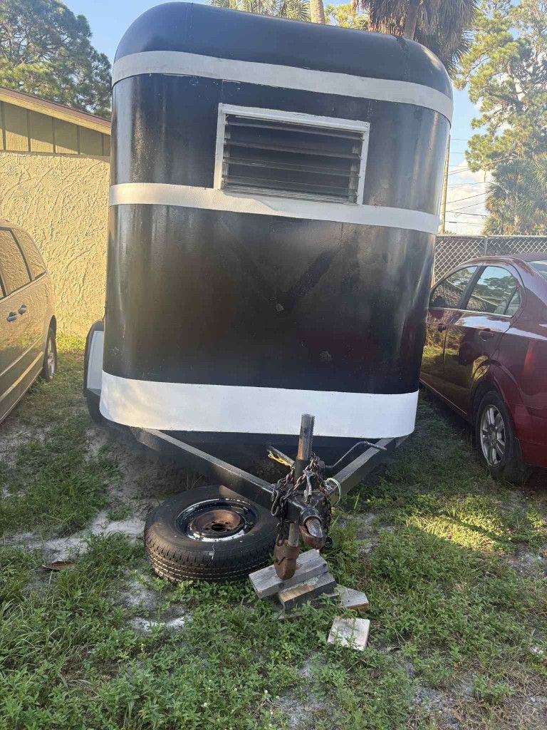 2000 Mobile Drink Stand 