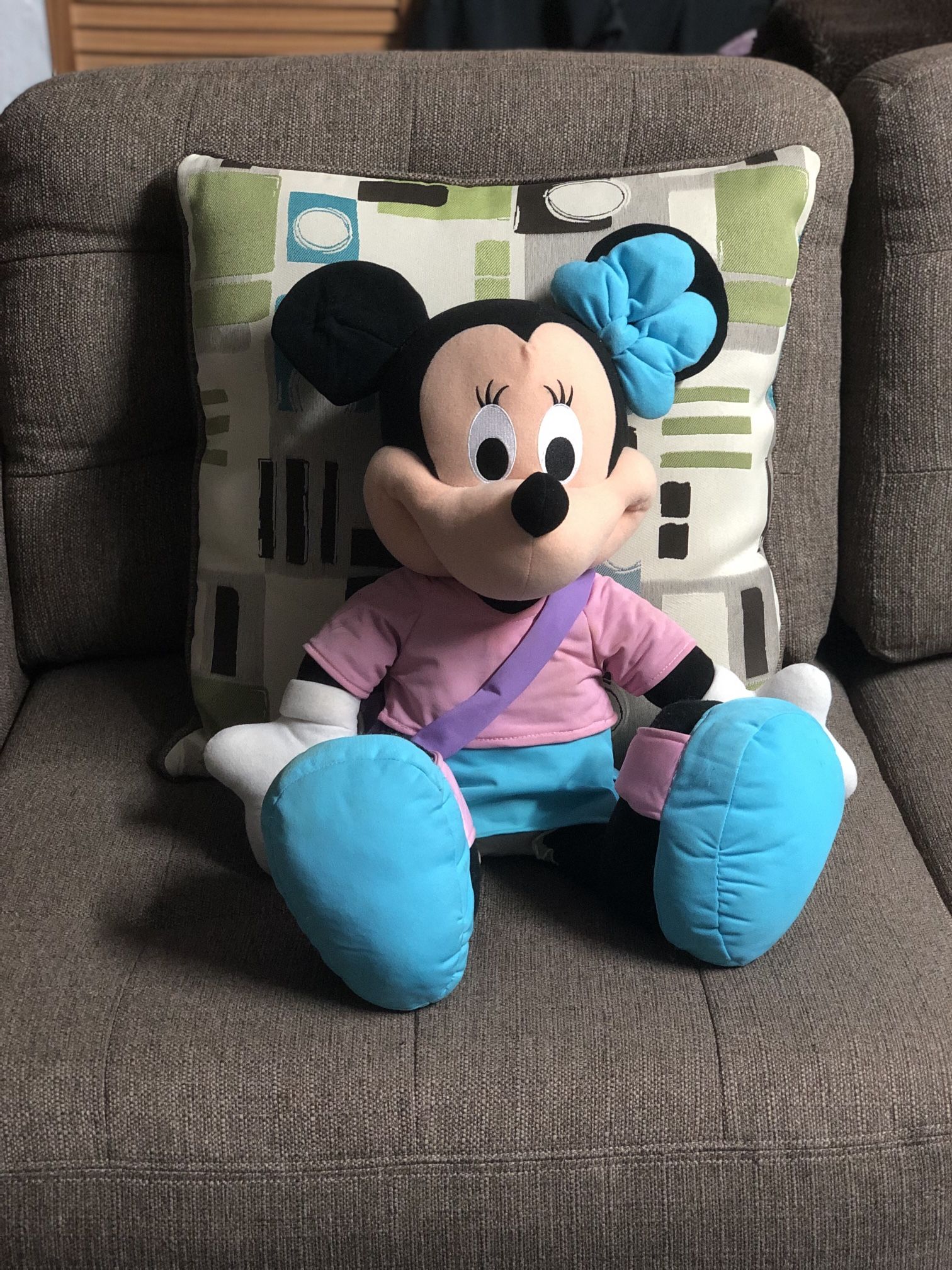 blue dress minnie mouse Minnie Mouse Medium Pink Plush main image 0