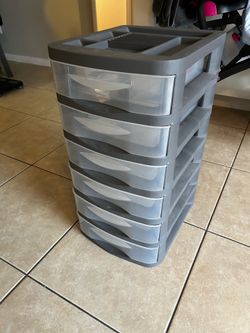 Storage tower