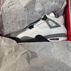 Jordan 4 White Cement DS