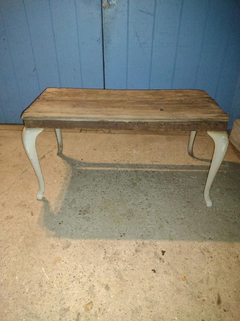 ANTIQUE LIVING ROOM TABLE