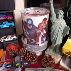 Avengers Plug In Candle