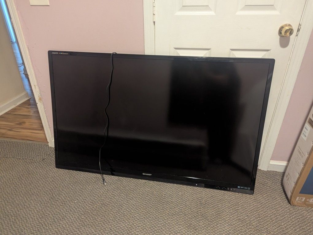 65 Liquid Crystal Tv $300 OBO Must Sale, So Make Offer