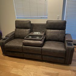 Reclining Couch 