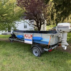 12 Ft Jon Boat With Johnson 25 Two Stroke 