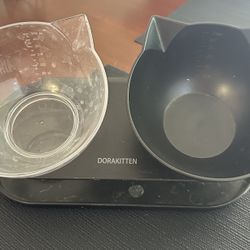 Elevated/ Tilted Cat Bowls