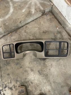 2003-2006 gmc Chevy dash bezel