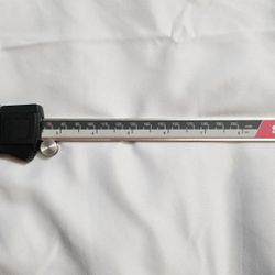 Starrett Digital Caliper, 8 in/200 mm, EC799A-8/200, Pre-owned