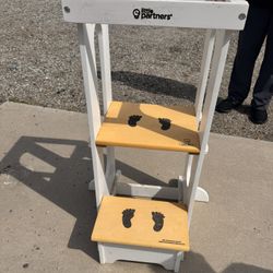 M Learning Tower Kitchen Stool