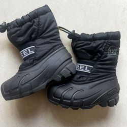 Toddler Snow Boots $20