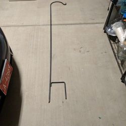 Vigoro 64 in. Black Steel Shepherd Hook
