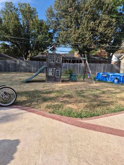 Free swingset