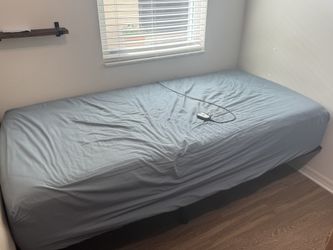 Nectar Electric Adjustable Bed W/Mattress and Frame