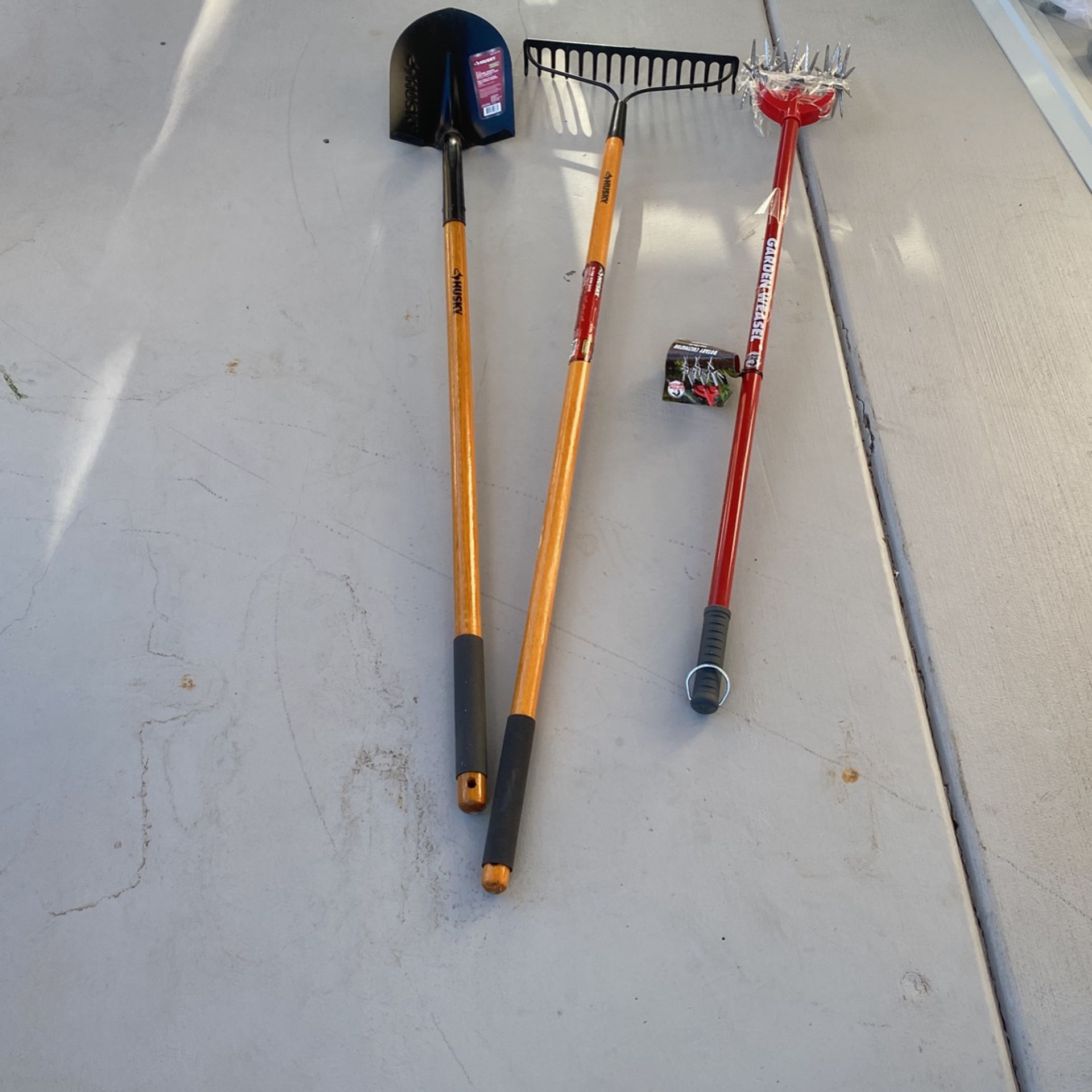 Brand New Shovel, Rake & Cultivator