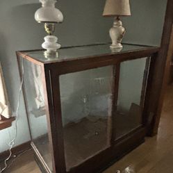 Antique, Solid Oak, Glass Sliding Doors Display Case Free,Free, Free For Pickup
