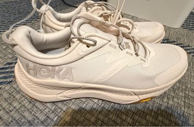 HOKA Women's Transport Shoes (size: 8)
