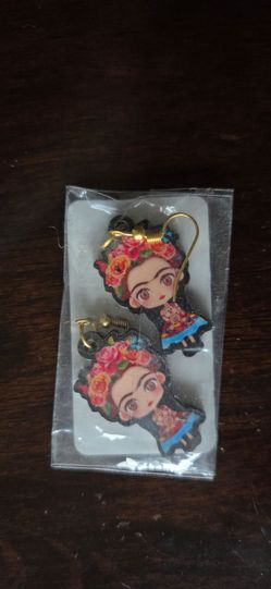 NEW Frida Kahlo Dangle Earrings