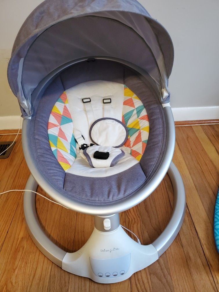 Baby swing