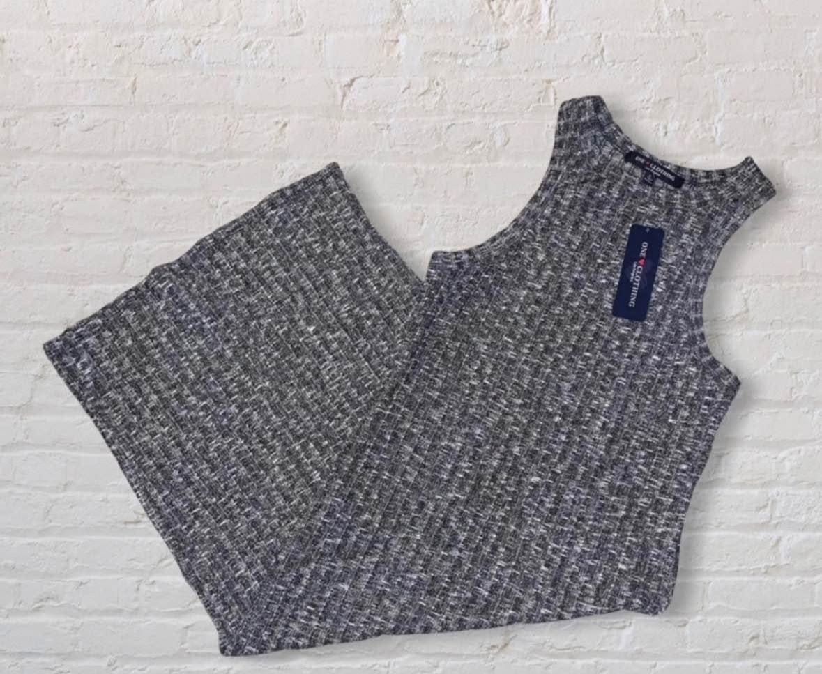 New With Tags One Clothing Dark Gray & White Sleeveless Tank Body-Con Sweater Dress