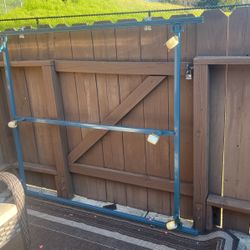 Ajustable Twin Bed Metal Frame 