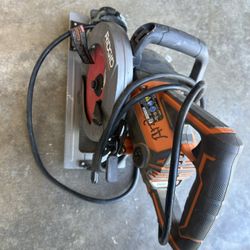 circular saw 
