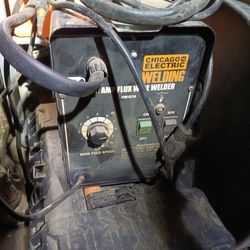 Chicago electric Welder