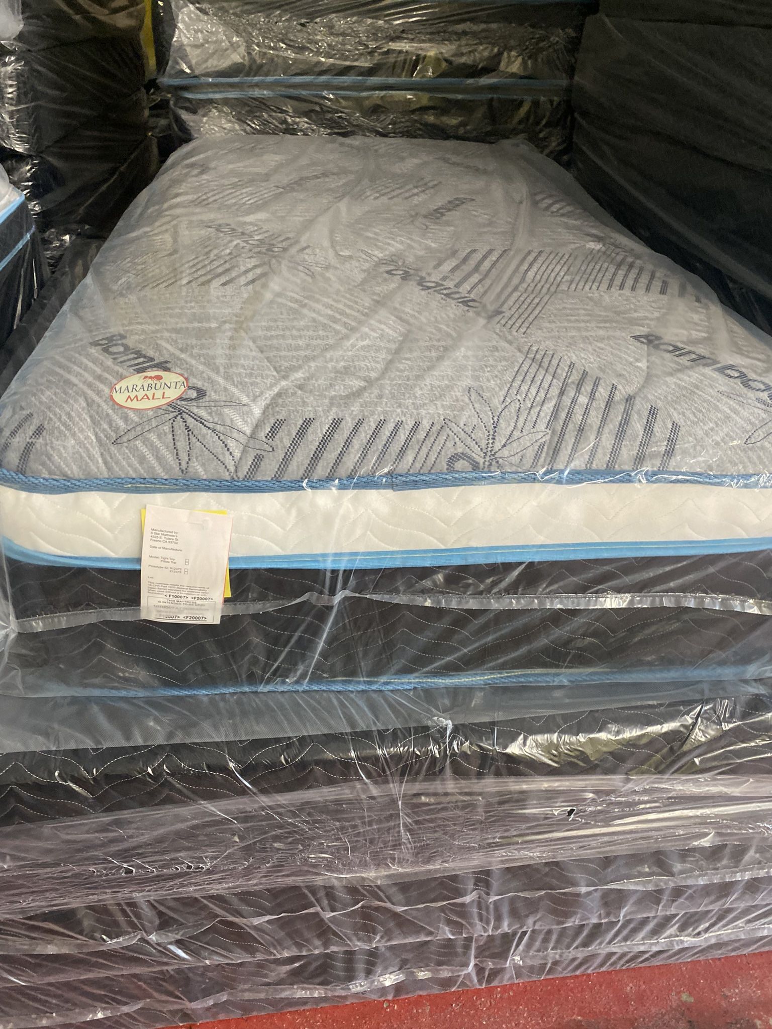 Full Pillów Top Mattress
