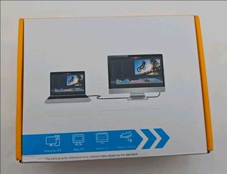 8K Triple Monitor USB 3.0 KVM Switch