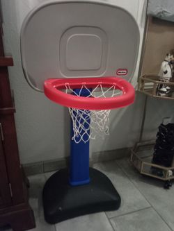 Kids Basketball Court With Ball