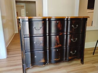 Used dresser -$30 - must pick up
