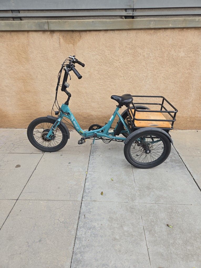 Tri Electric Bicycle 48V15amp