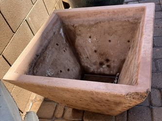 Phoenix Precast Square Top Concrete Planter / Pot