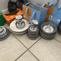 China Ware dishes Set