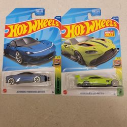 Hot Wheels-' Automobili PB/'  Aston Martin 