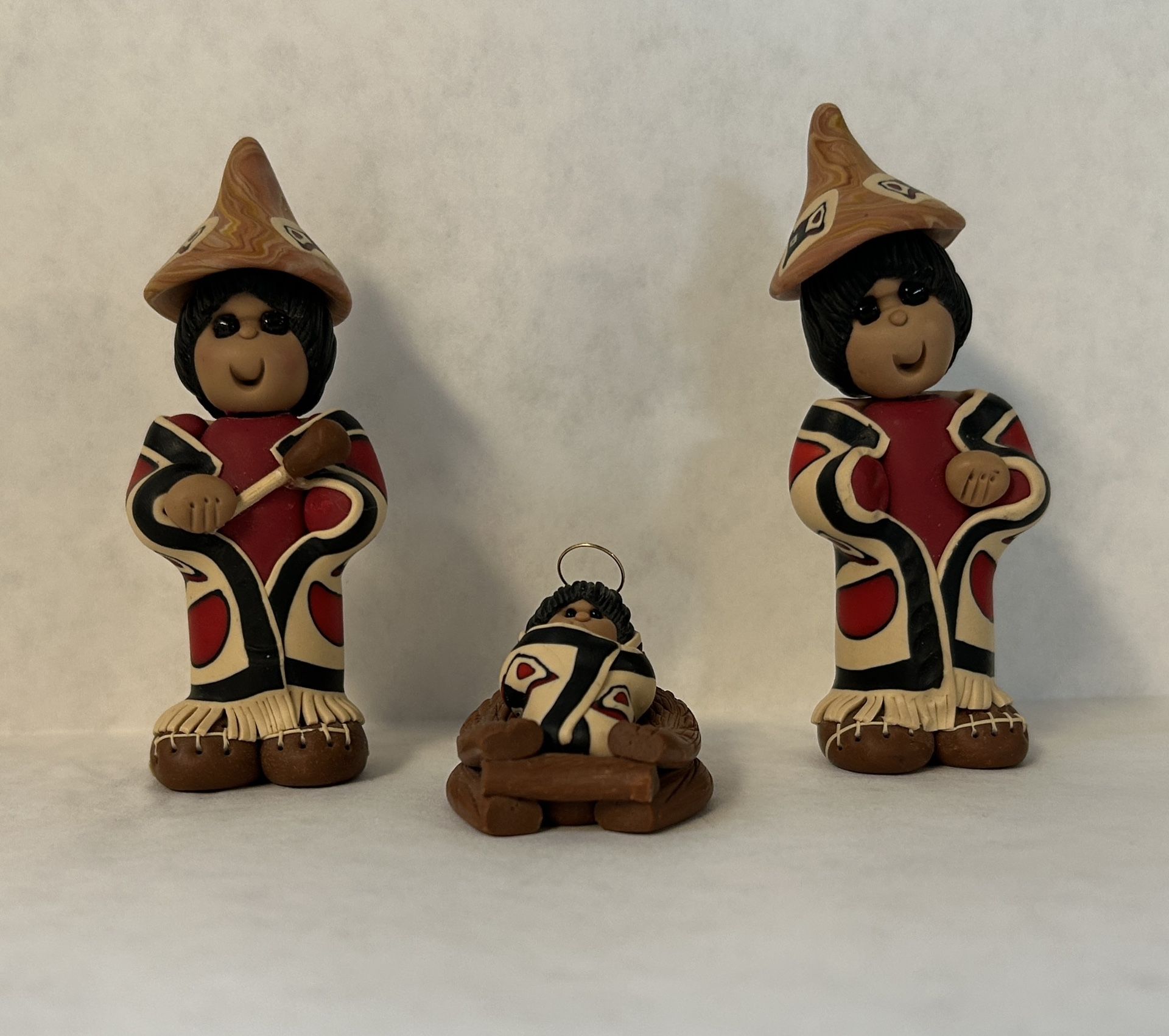 Native American Alaskan Nativity figurines